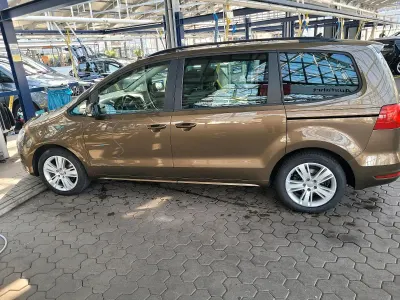 Gebraucht Seat Alhambra 170 PS (125 kW) 2013 Braun Van / Kleinbus