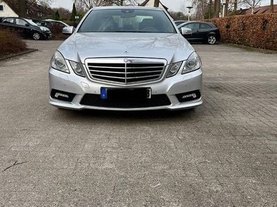 Gebraucht Mercedes E350 Avantgarde 265 PS (194 kW) 2011 Silber Limousine