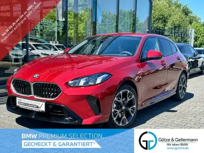 Gebraucht BMW 120 Shadowline 170 PS (125 kW) 2025 Rot Kleinwagen