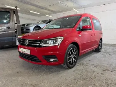 Gebraucht VW Caddy Comfortline 125 PS (91 kW) 2018 Rot Van / Kleinbus
