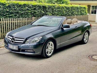 Gebraucht Mercedes E250 204 PS (150 kW) 2012 Grau Cabrio