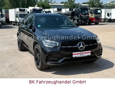 Gebraucht Mercedes GLC220 AMG line 194 PS (142 kW) 2022 Schwarz SUV