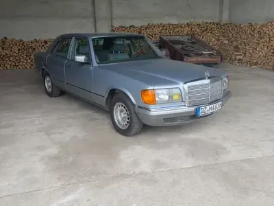 Gebraucht Mercedes 280 185 PS (136 kW) 1983 Blau Limousine