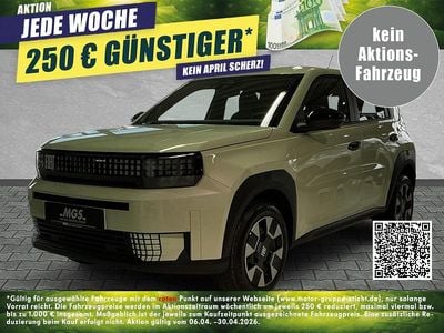 Nouă Fiat Grande Panda Icon 101 CP (74 kW) 2026 Albastru Hatchback