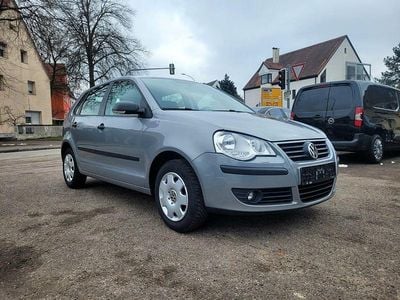 Silber Gebraucht 2007 VW Polo Trendline Limousine | 6.990 € (Teuer)