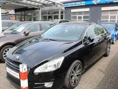 Gebraucht Peugeot 508 Allure 163 PS (119 kW) 2013 Schwarz Limousine