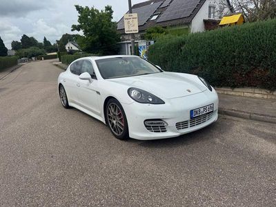 Porsche Panamera Turbo