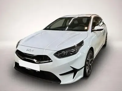 Gebraucht Kia Ceed Sportswagon Spirit 140 PS (102 kW) 2025 Manufacturer Kombi