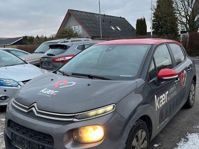 Grau Gebraucht 2018 Citroën C3 Feel Kleinwagen | 3.625 €