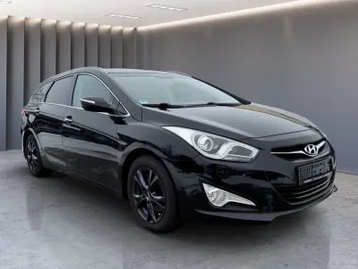 Usata Hyundai i40 Edition 135 CV (99 kW) 2013 Nero Station wagon