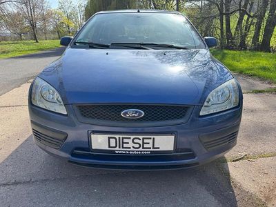 Usata Ford Focus 109 CV (80 kW) 2007 Blu Berlina