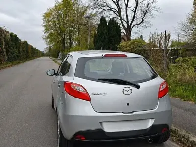 Brugt Mazda 2 86 HK (63 kW) 2008 Sølv Hatchback