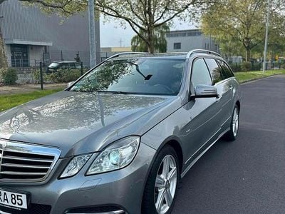 Mercedes E220