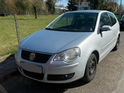 Gebraucht VW Polo 80 PS (58 kW) 2009 Silber Kleinwagen