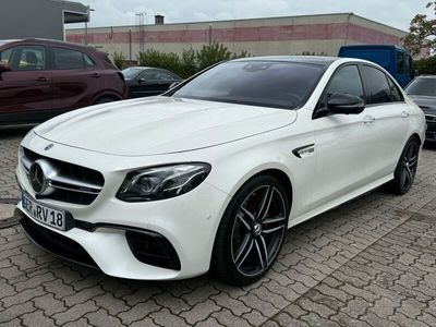 Mercedes E63 AMG