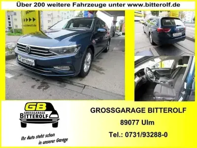 Gebraucht VW Passat 150 PS (110 kW) 2021 Blau Kombi