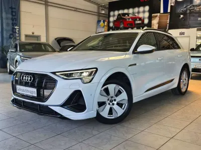 Gebraucht Audi e-tron Advanced 300 kW (408 PS) 2022 Weiß SUV