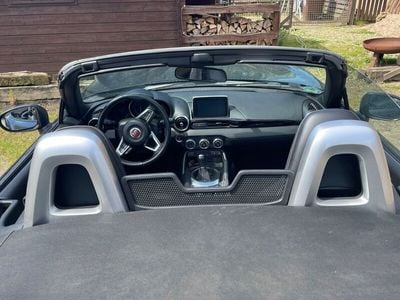 Fiat 124 Spider