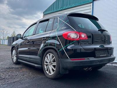 Schwarz Gebraucht 2010 VW Tiguan Team SUV | 8.500 € (Fairer Preis)