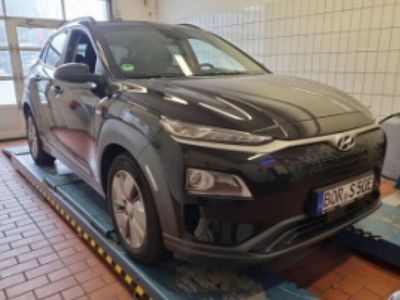 gebraucht Hyundai Kona Style Elektro Krell ACC Navi R.Cam LED SHZ