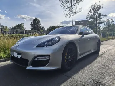 Gebraucht Porsche Panamera 551 PS (405 kW) 2011 Silber Kleinwagen
