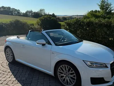 Gebraucht Audi TT Roadster S-Line 230 PS (169 kW) 2016 Weiß Cabrio