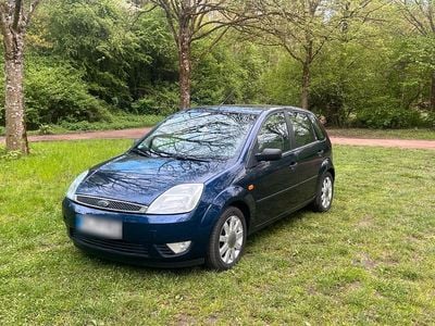 Usata Ford Fiesta 80 CV (58 kW) 2003 Blu Utilitaria