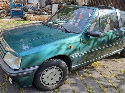 Usata Peugeot 205 Roland Garros 75 CV (55 kW) 1991 Verde Cabrio