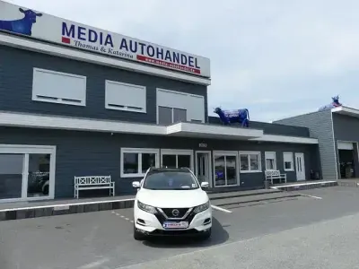 Gebraucht Nissan Qashqai Zama 158 PS (116 kW) 2020 Weiß SUV
