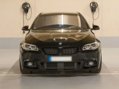 Gebraucht BMW 530 M Sport 258 PS (189 kW) 2016 Schwarz Kombi