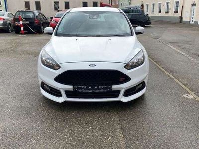 gebraucht Ford Focus Lim. ST