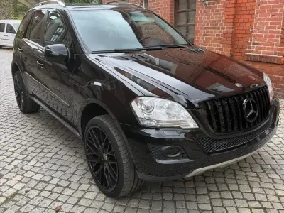 Gebraucht Mercedes ML450 Sport 306 PS (225 kW) 2010 Schwarz SUV