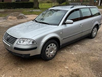 Usata VW Passat 116 CV (85 kW) 2002 Argento Station wagon