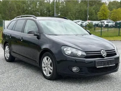 Gebraucht VW Golf VII 105 PS (77 kW) 2012 Schwarz Kombi