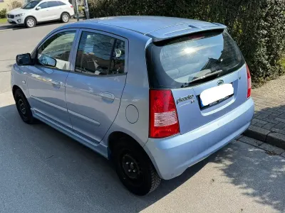 Brugt Kia Picanto 65 HK (47 kW) 2004 Blå Hatchback