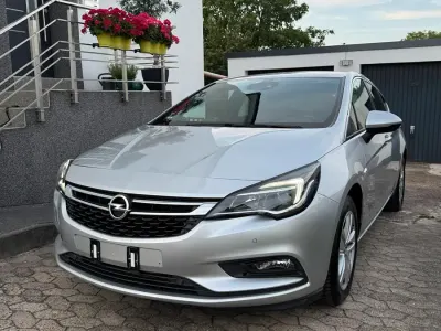 Gebraucht Opel Astra 150 PS (110 kW) 2017 Silber Limousine