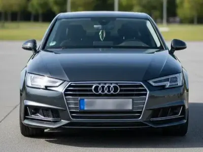Gebraucht Audi A4 Sport 190 PS (139 kW) 2015 Grau Limousine