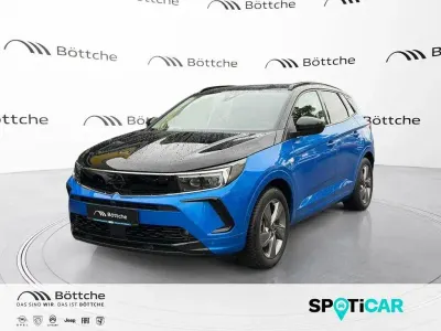 Gebraucht Opel Grandland X GSe 300 PS (220 kW) 2023 Lackierung vertigoblau/metallic lackierung drei schichten perlglänzend SUV