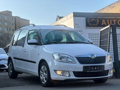 Weiß Gebraucht 2012 Skoda Roomster Active Van / Kleinbus | 3.900 € (Fairer Preis)