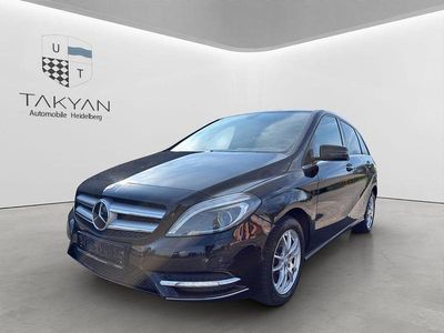 Usata Mercedes B180 AMG Edition 1 122 CV (89 kW) 2012 Nero Monovolume