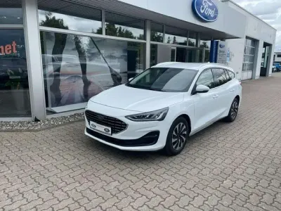 Gebraucht Ford Focus Titanium S 125 PS (91 kW) 2023 Frostweiß Kombi