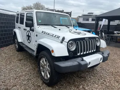 Używany Jeep Wrangler Unlimited Sahara 284 KM (208 kW) 2016 Biały SUV