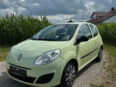 Gebraucht Renault Twingo 59 PS (43 kW) 2008 Grün Kleinwagen