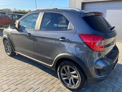 Gebraucht Ford Ka Active 69 PS (50 kW) 2018 Titaniumgrau met. Limousine