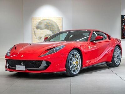 Gebraucht Ferrari 812 799 PS (587 kW) 2018 Rot