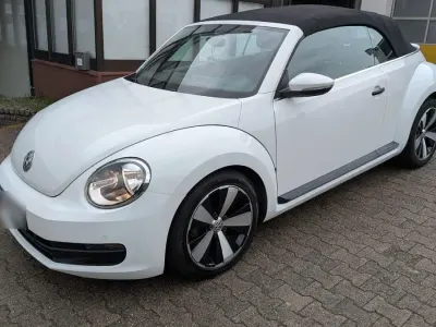 Gebraucht VW Beetle 105 PS (77 kW) 2016 Weiß Kleinwagen