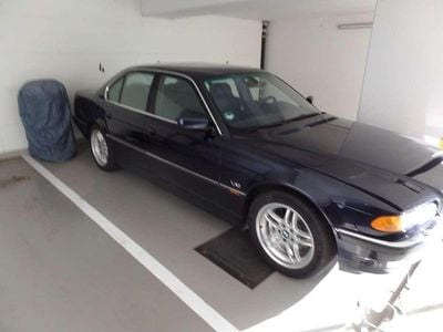 Gebraucht BMW 750L 326 PS (239 kW) 1999 Blau Limousine