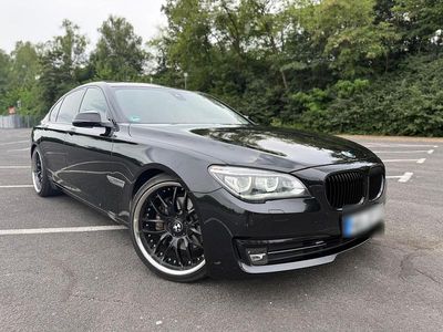 Gebraucht BMW 730 258 PS (189 kW) 2012 Schwarz Limousine