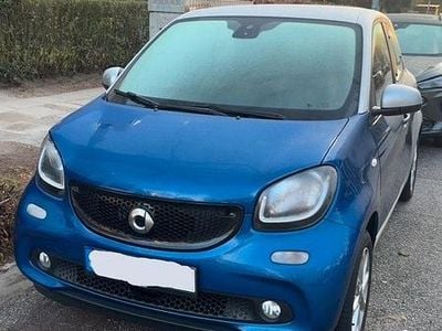 Gebraucht Smart ForFour 90 PS (66 kW) 2018 Blau Kleinwagen
