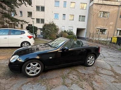 Second-hand Mercedes SLK230 200 CP (147 kW) 1998 Negru Cabrio